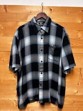 Lowrider Veterano chicano Mexican chilo Shirt size medium